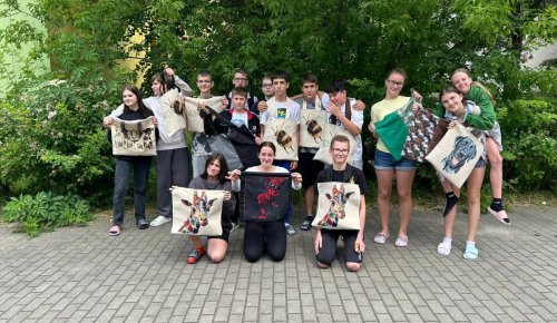 Šití s dětmi na 2ZŠ Frýdek-Místek